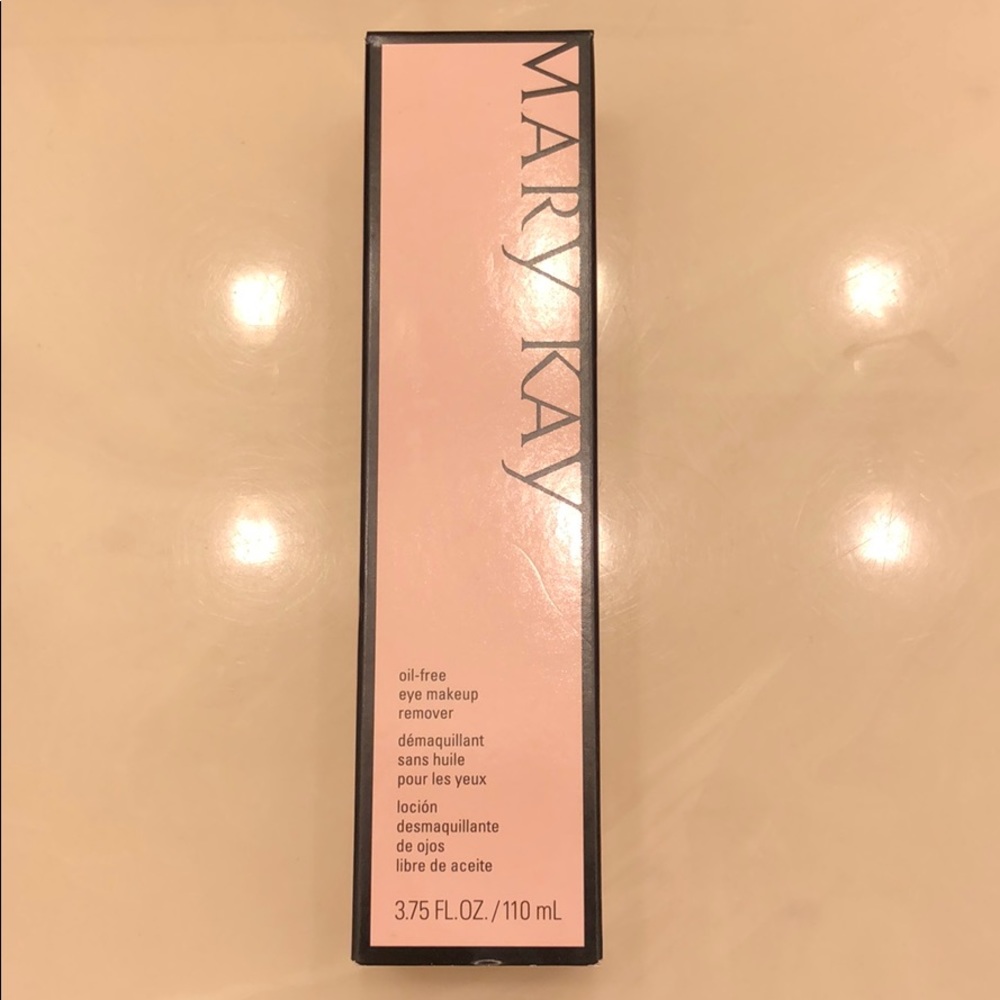 Brand New in Box Mary Kay Oil Free Makeup Remover